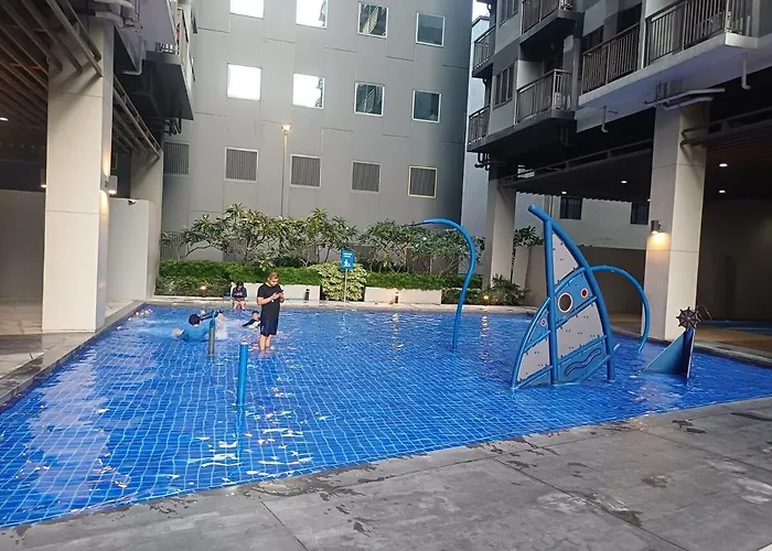 Apartment Moa, Smx, S Residences, Wi-fi, Netflix, 4-beds *
